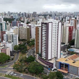 Acesso – Rua Aristides Fraga Lima ( Av. Paulo VI – Pituba)
